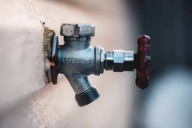 Finds the 10% of Homes Losing 90+ Gallons a Day